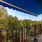 Guestready - An Autumnal Respite In The 19Th